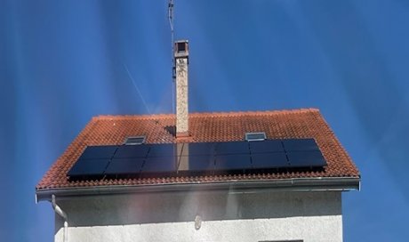 EGDP pose des panneaux photovoltaïques à Monistrol sur Loire